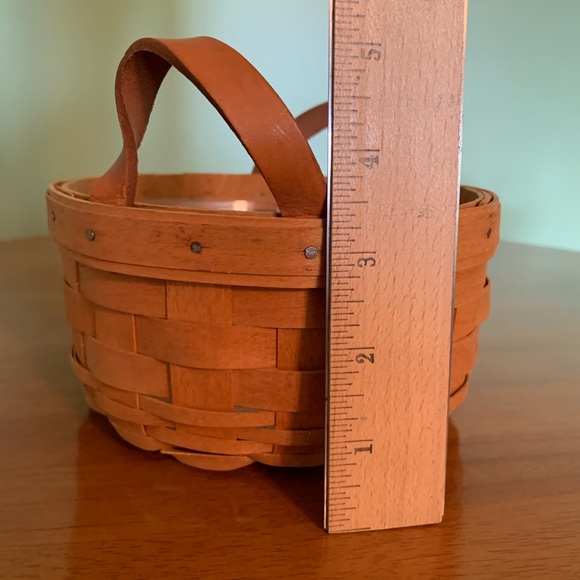 Longaberger Leather Handle Baskets with Liners (2) - Picture 5 of 10